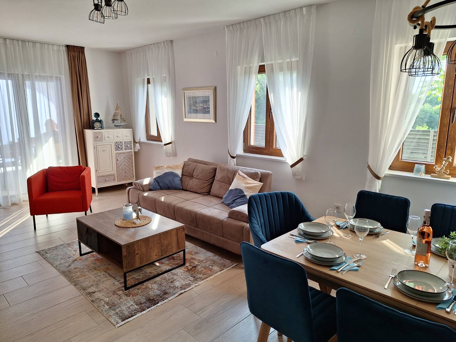 Spacious living area